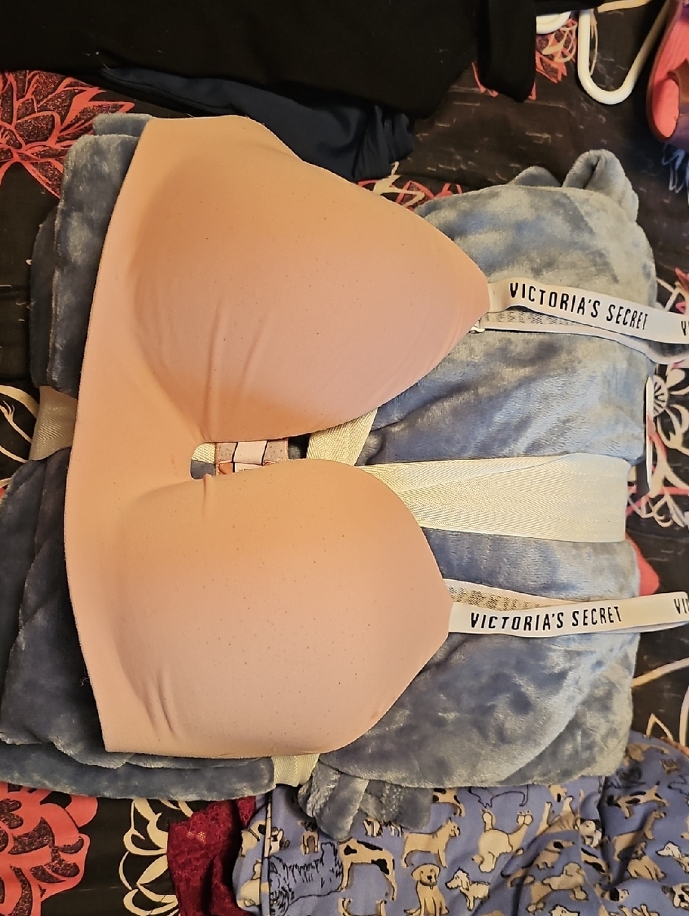 Victoria's Secret Blush Pink Wireless Push-Up Bra with Logo Band